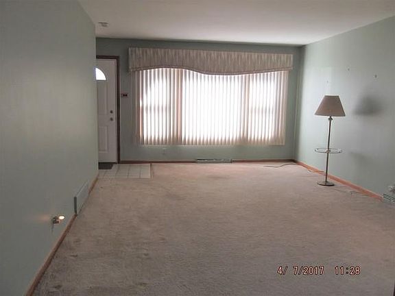 3rd image of 11730 S Harry J Rogowski Dr