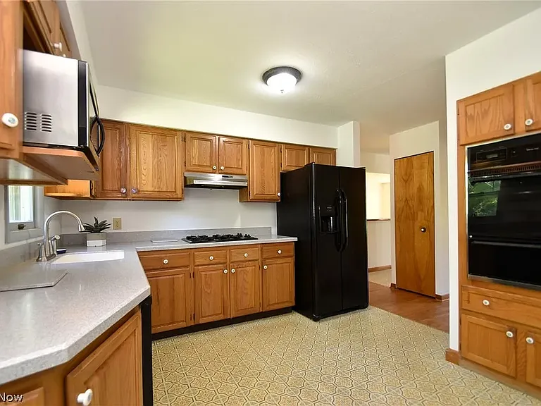 28305 Cannon Rd — Photo 19