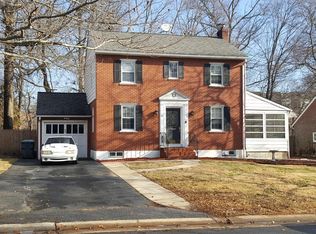 29 Hillside Rd, Claymont, DE 19703