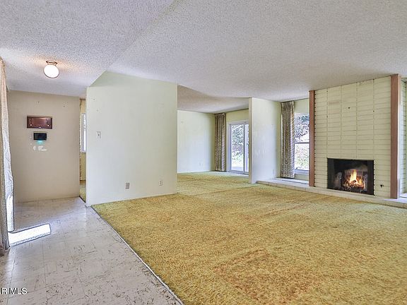 3rd image of 2130 Saxe Ct