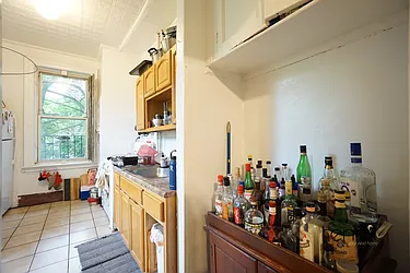 Rented by Rennit Inc.