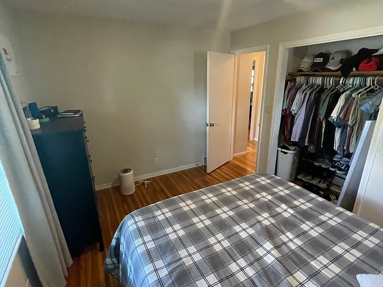 1716 Irving Curv — Photo 10