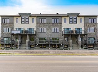 561 Via Campanale Ave #561B, Ottawa, ON K2J6M5