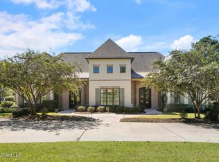 237 Hidden Oaks Dr, Ridgeland, MS 39157