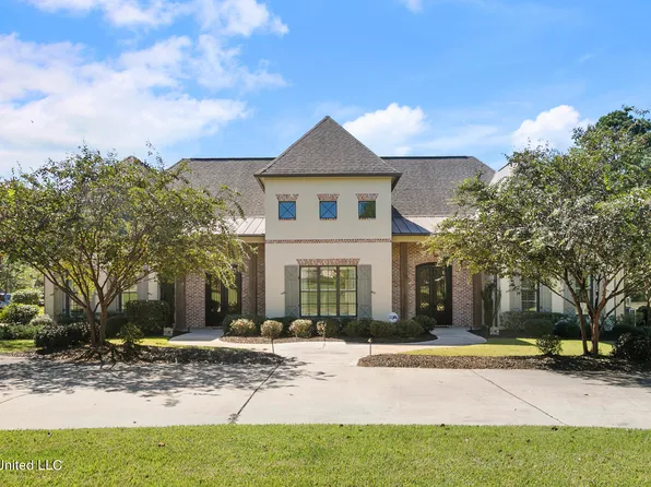 237 Hidden Oaks Dr, Ridgeland, MS 39157