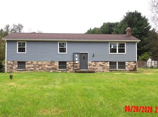 1656 Pulaski Mercer Rd, Mercer, PA 16137