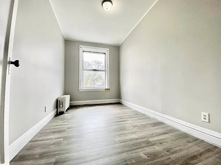 665 88th St #2 — Photo 5