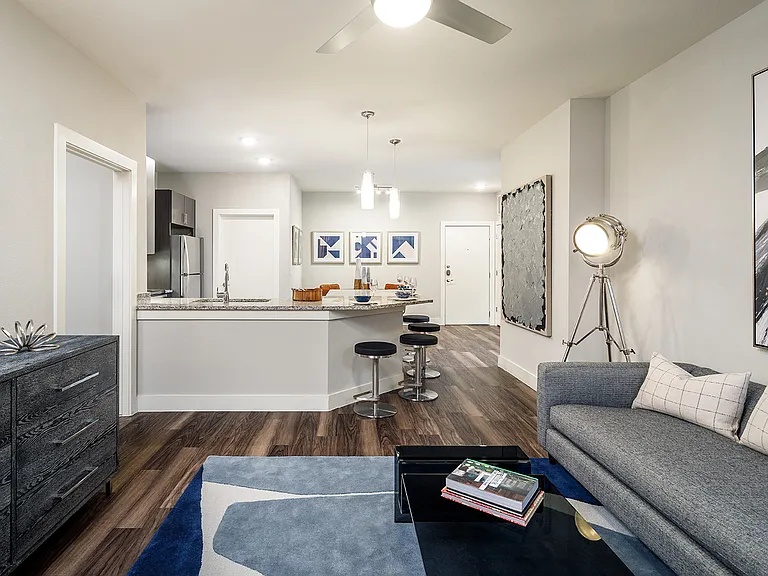 Bexley on Main — Photo 44
