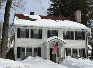 10 Stratford Rd, Winchester, MA 01890