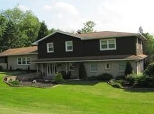 3420 Woodlea Rd, Orefield, PA 18069