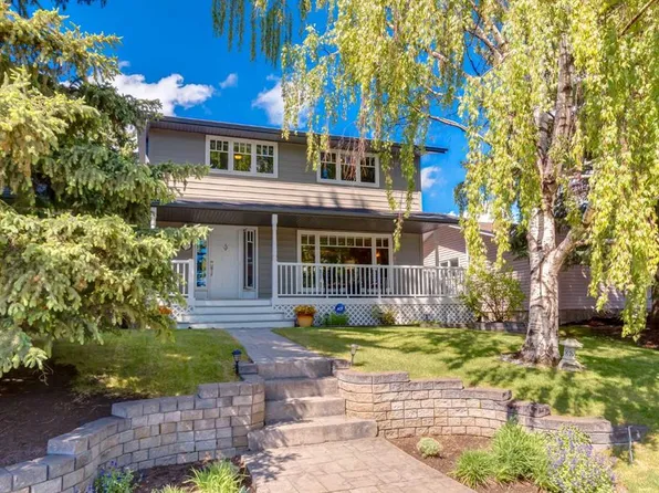 52 S Silver Brook Dr NW, Calgary, AB T3B 3H3
