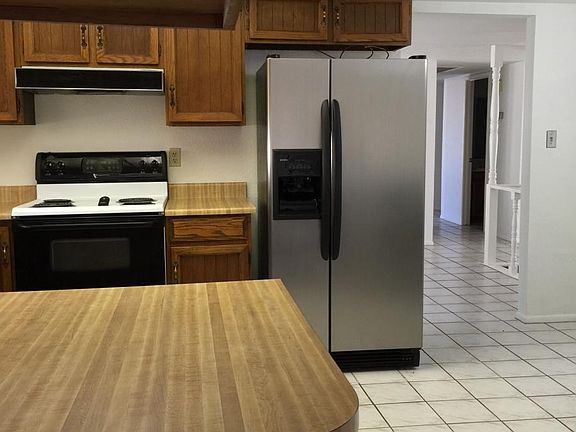 5th image of 2440 W Peralta Cir