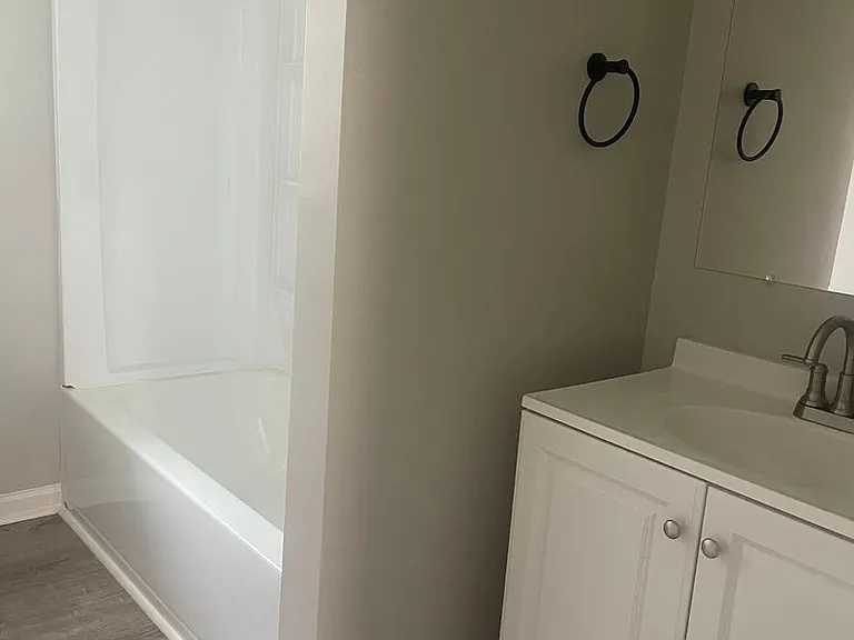 4803 Paulson Dr — Photo 40
