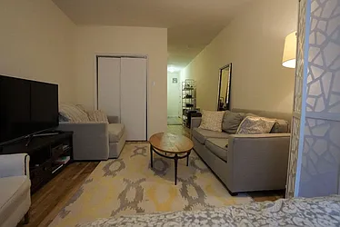 Rented by Best Apartments North Inc