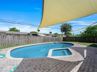 1807 N 27th Ct, Hollywood, FL 33020