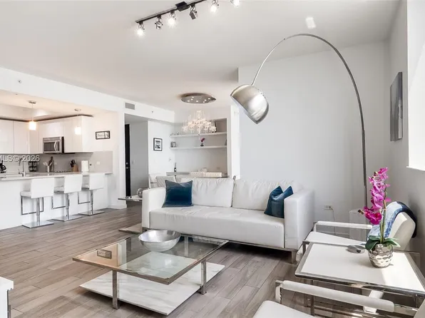 999 SW 1st Ave APT 2004, Miami, FL 33130