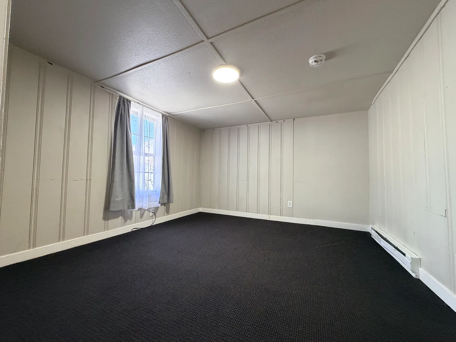 2545 Miner St — Photo 2