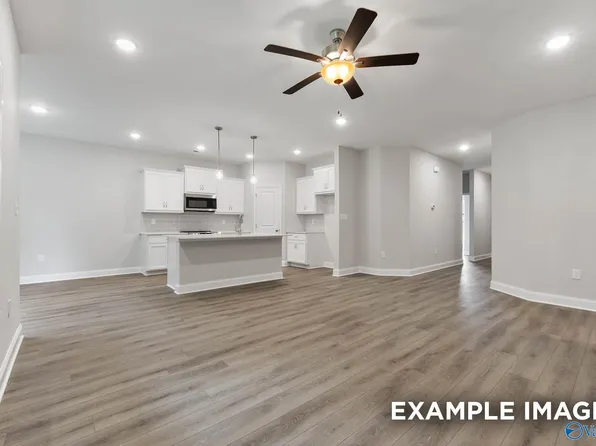 131 Bella May Ln, New Market, AL 35761