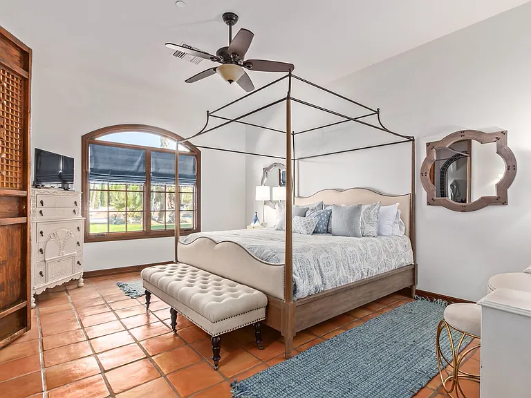 6708 E San Miguel Ave — Photo 31