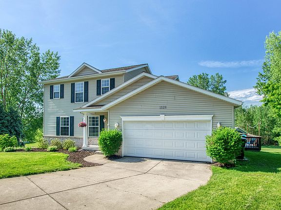 3rd image of 1528 Scott Creek Dr NE