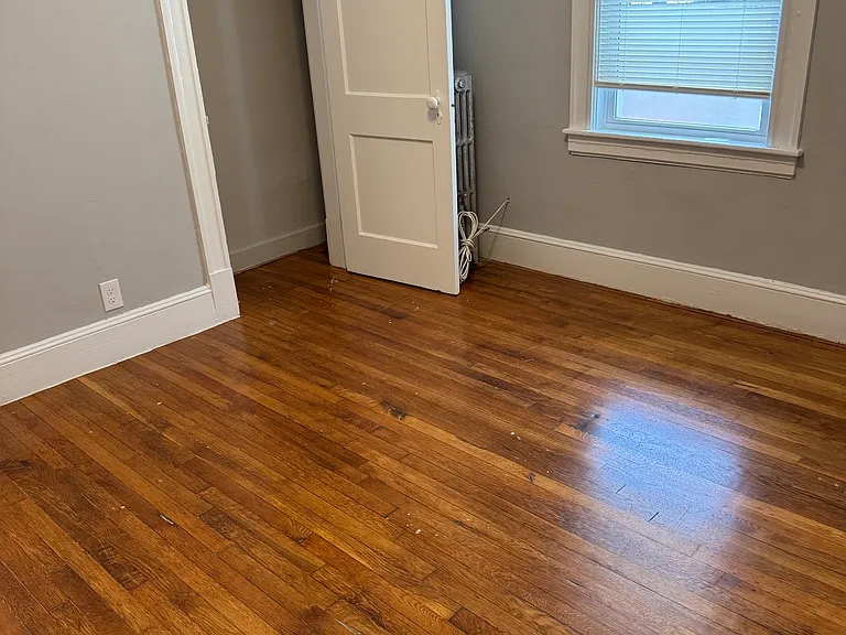 113 Sherwood Street — Photo 9