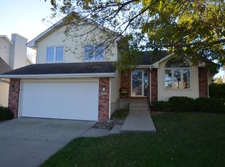 907 SE Rene St, Ankeny, IA 50021