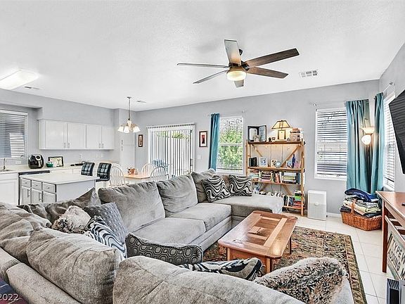 5th image of 9542 Michelle Falls Ave