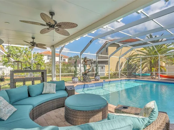 1788 NW 163rd Ter, Pembroke Pines, FL 33028