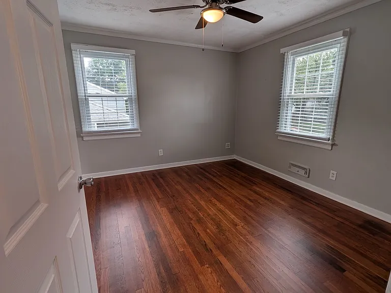 7514 Greengate Dr — Photo 21