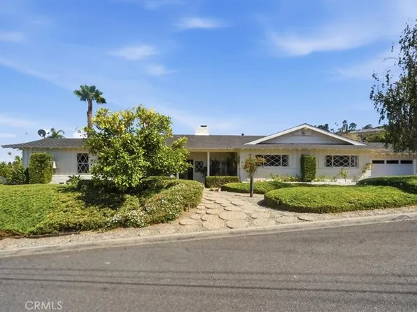 41 Hitching Post Dr, Rolling Hills, CA 90274
