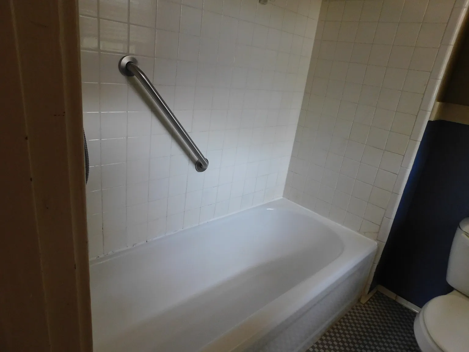 1 bed, 850 sqft, $895 — Photo 3