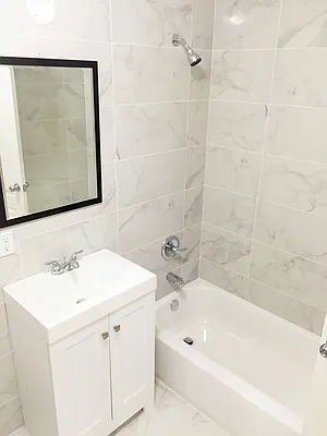 Rented by Remax Real Estate Professionals | media 16