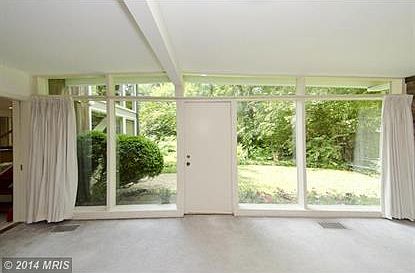 5th image of 1009 Kennedy St