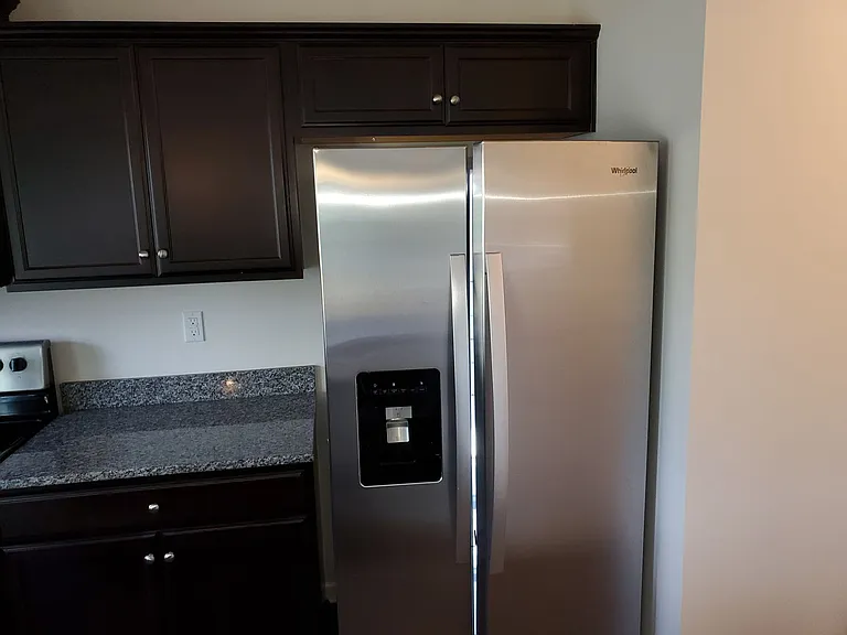 508 Elmwood Pond Ct — Photo 8