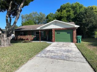 39203 3rd Ave, Zephyrhills, FL 33542