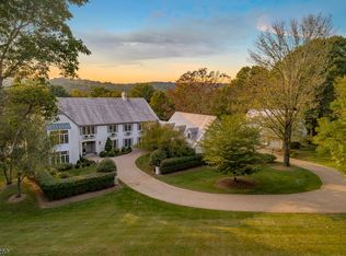 19 Balbrook Dr, Mendham, NJ 07945