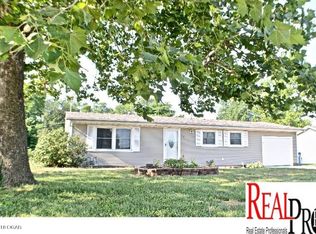 1002 W Macon St, Carthage, MO 64836