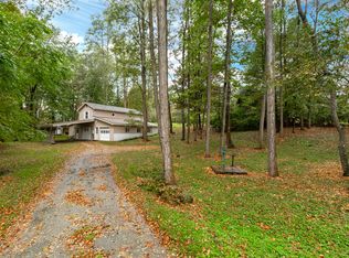 142 Stormville Rd, Hopewell Junction, NY 12533