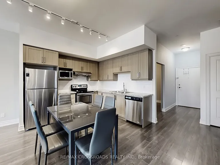 99 S Town Centre Blvd #109 — Photo 13