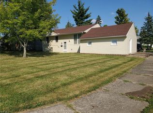 5479 Washburne Rd, Bedford Heights, OH 44146