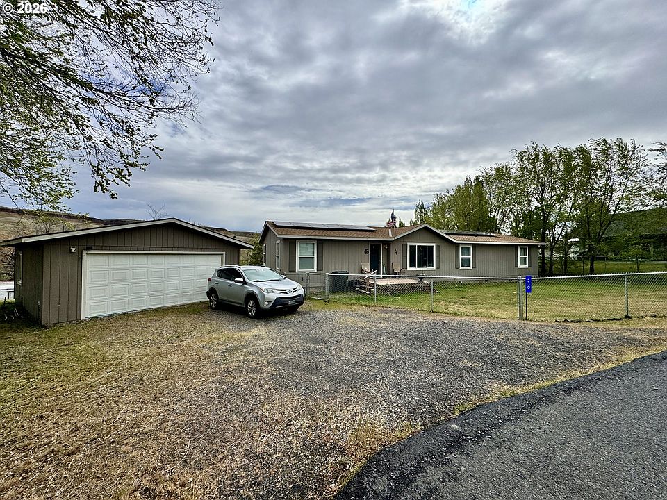 1st image of 330 Krameria Ct