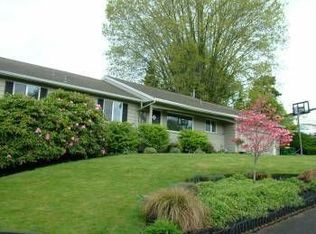 5395 SW Dover Ln, Portland, OR 97225