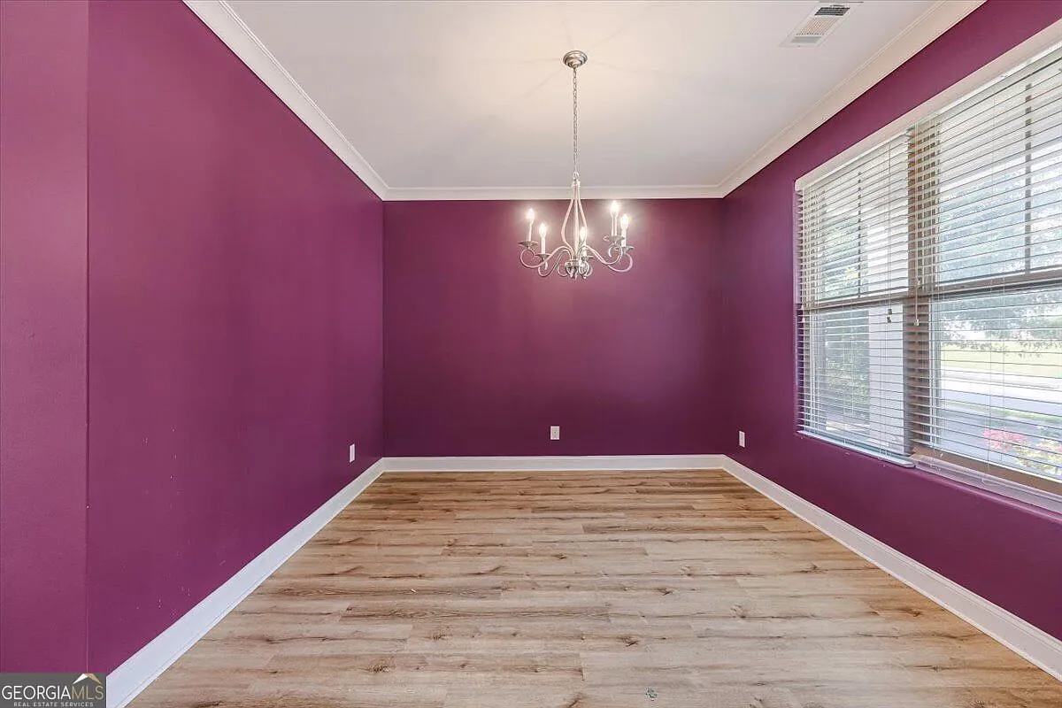 5 bed, 3.0 bath, $3,000 — Photo 3
