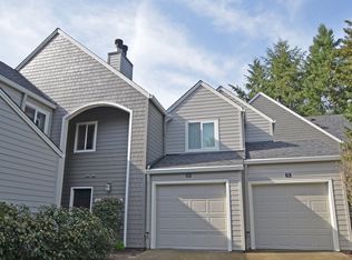 5225 Jean Rd APT 107, Lake Oswego, OR 97035