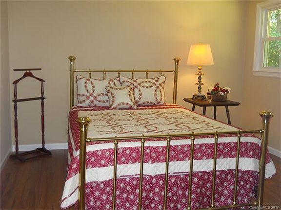 5th image of 3890 Statesville Blvd