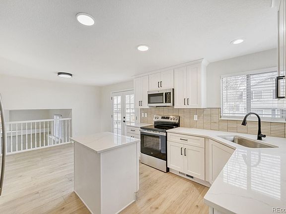 3rd image of 11358 Eaton Street