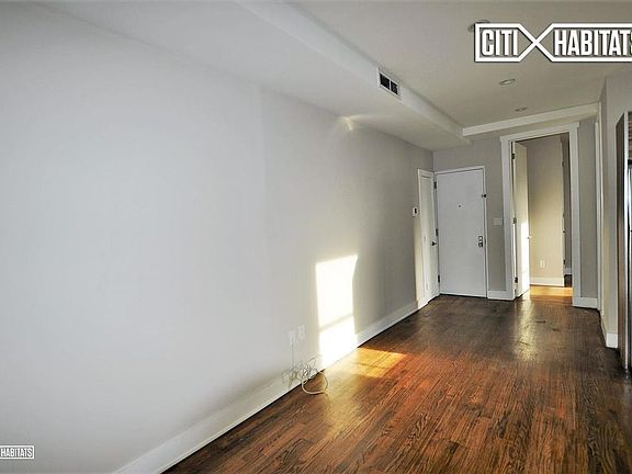 3rd image of 1935 Bergen St APT 14