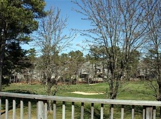 10 Pine Reach, Yarmouthport, MA 02675