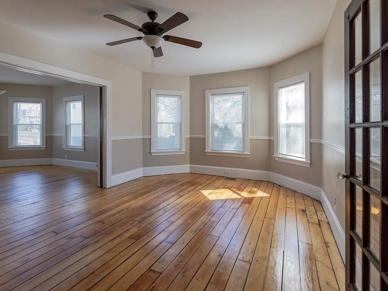 3 bed, 1.0 bath, 1491 sqft, $2,500 — Photo 4