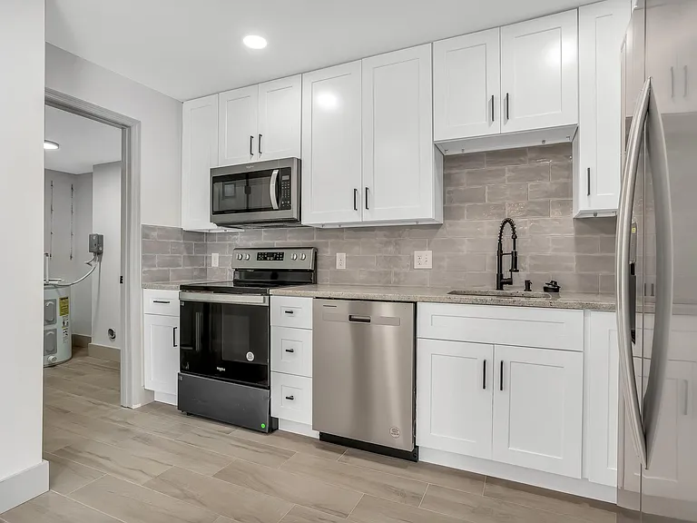 118 Lago Vista Blvd — Photo 3